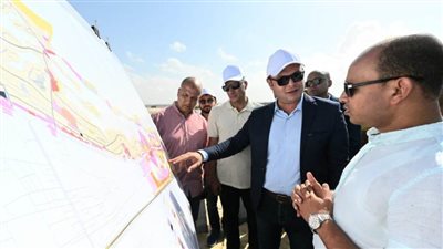وزير الإسكان يتفقد الاستعدادات لتنفيذ البحيرة بـ