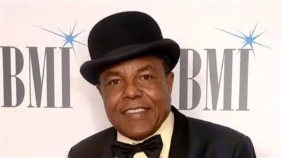 رحيل شقيق مايكل جاكسون عن عمر 70 عامًا