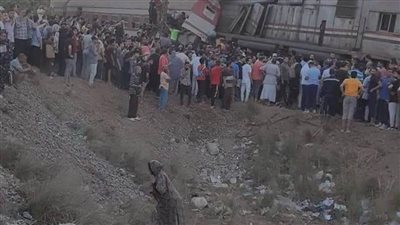 حبس عامل بلوك التحويلة في حادث تصادم قطاري الزقازيق بالشرقية 