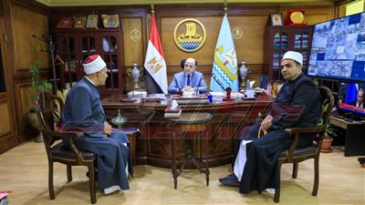 محافظ كفر الشيخ يستقبل القافلة الدعوية للأزهر الشريف 
