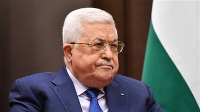 عباس يوجه بفتح المستشفيات الفلسطينية في لبنان لاستقبال جرحى التفجيرات