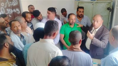 شاهد.. وكيل زراعة البحيرة يستمع لشكوى مزارعي زمام جمعية عمارة ويعمل على حلها