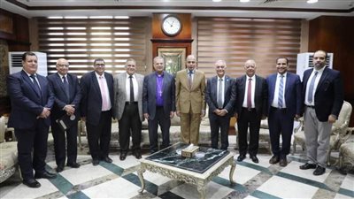 محافظ المنيا يستقبل الدكتور القس أندريه زكي رئيس الطائفة الإنجيلية بمصر