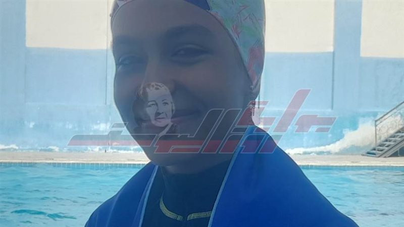 سلاف مصطفى أول فتاة