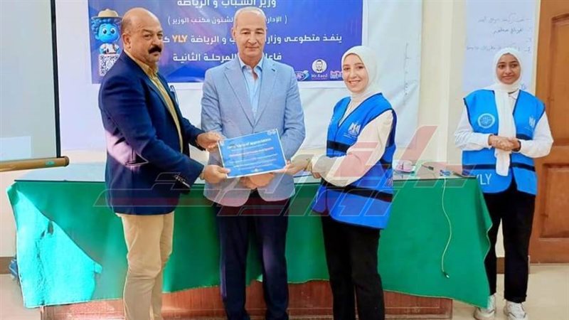 د عزت محروس