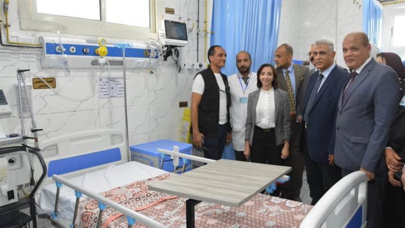 محافظ البحيرة تتفقد