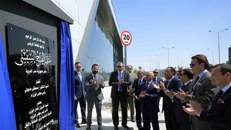 رئيس الوزراء أثناء