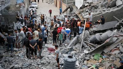 10 شهداء في قصف الاحتلال مبنيين ومركبة في رفح وغزة