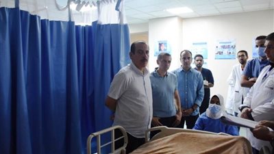  نائبا وزير الصحة ومحافظ أسوان يتفقدان عددا من المستشفيات ويطمئنان على جاهزيتها للتعامل مع أي أحداث طارئة