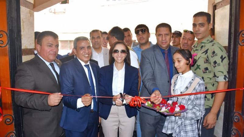 محافظ البحيرة تفتتح