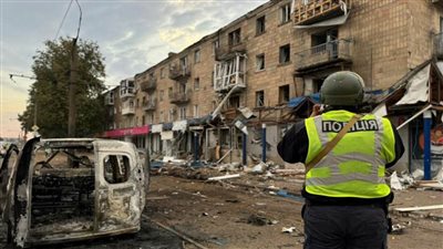 إصابة 12 شخصا في هجوم روسي على مبنى سكني في خاركيف بأوكرانيا
