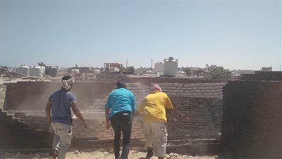 استمرار أعمال إزالات المخالفات والتعدي على أملاك الدولة بحي جنوب الغردقة |صور