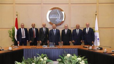 توقيع عقد مشروع تطوير وتشغيل محطة الصب النظيف بميناء الدخيلة 