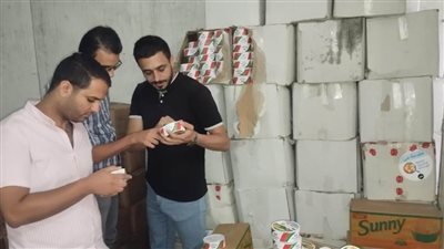بالصور.. ضبط 118000 عبوة جبن منتهية الصلاحية في الغربية