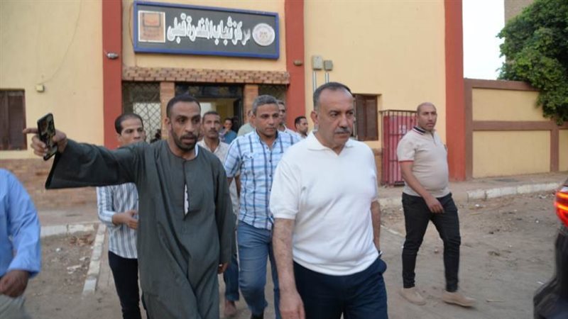 محافظ أسيوط يتفقد