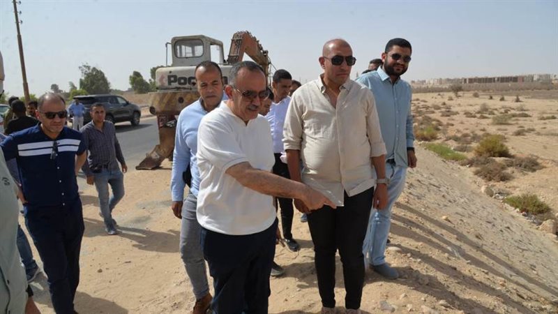 محافظ أسيوط يتفقد