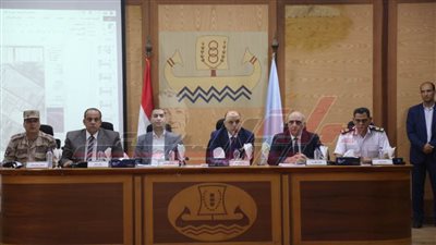 عبد المعطي يترأس المجلس التنفيذي بكفر الشيخ