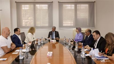 شريف فتحي يلتقي مسؤولي مجموعة ETI لبحث زيادة الحركة السياحية الوافدة إلى مصر خلال الفترة القادمة