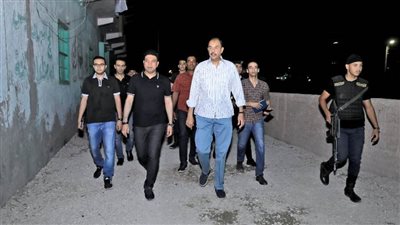 جولة ميدانية مفاجئة لمحافظ سوهاج بقرية 