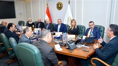 وزير التموين يلتقي رئيس 