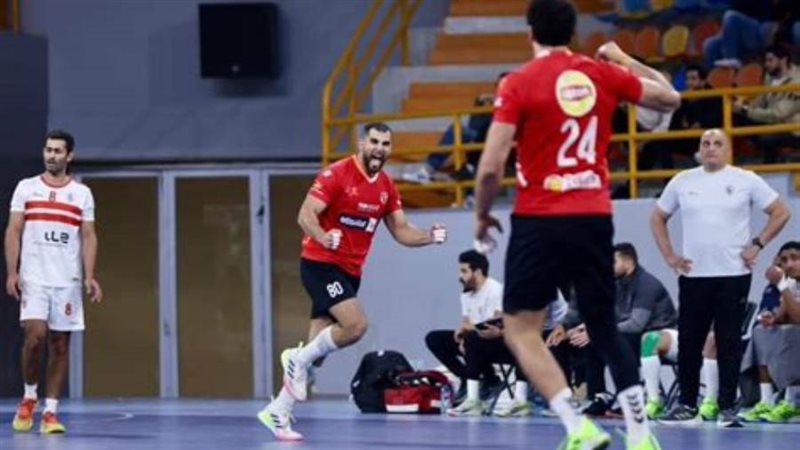 يد الأهلي والزمالك