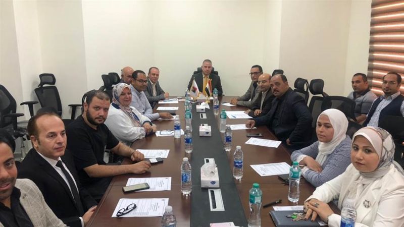 جانب من اجتماع جامعة