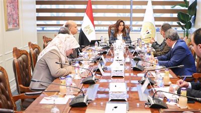 وزيرة التنمية المحلية تتابع منظومة التدريب وتطوير مركز سقارة