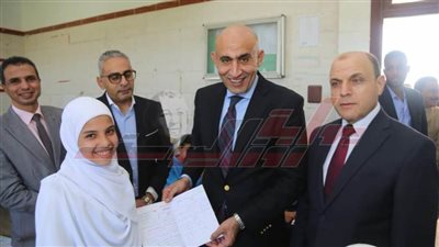 محافظ كفر الشيخ: التعليم هو أساس بناء المستقبل