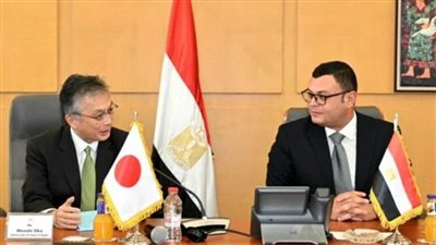 وزير الإسكان يبحث مع السفير الياباني ونائب هيئة التجارة الخارجية اليابانية نقل وتوطين التقنيات الحديثة