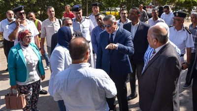 محافظ الإسكندرية يتابع أعمال إعادة تخطيط نفق المندرة ضمن مشروع مترو أبو قير