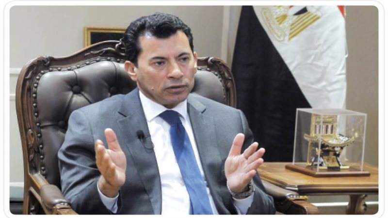 الدكتور أشرف صبحى