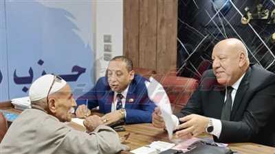 مستقبل وطن بكفر الشيخ يتلقى 294 طلبًا في لقاء النائب أشرف عبد الونيس  