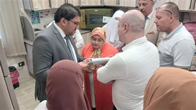 بالصور.. مدير التأمين الصحي بالغربية يتابع تقديم الخدمات بعيادات كفر الزيات وبسيون