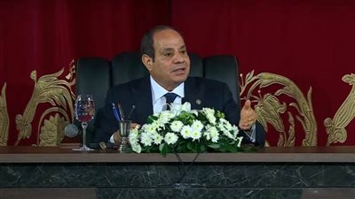 الرئيس السيسي: سياسة مصر الخارجية تتسم دائما بالاعتدال والتوازن في معالجة القضايا