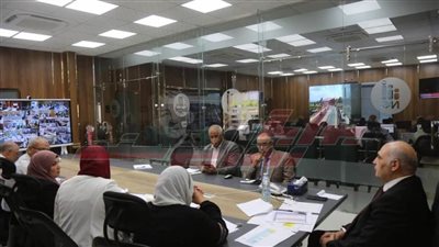 سكرتير عام كفر الشيخ يشارك في اجتماع وزارة التنمية المحلية بـ«الفيديو كونفرانس»