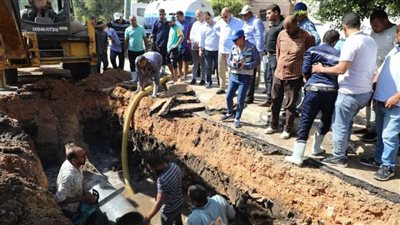 كسر في خط مياه رئيسي يتسبب في قطع المياه عن حي شمال المنيا والمحافظ يوجه بسرعة الإصلاح وضخ المياه