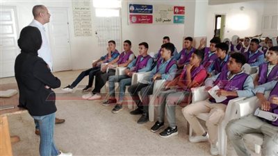 ورشة عمل حرفية لأندية الفتاة بالسيراميك بكفر الشيخ 