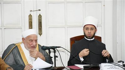 وزير الأوقاف يجتمع بلجنة السيرة والسنة