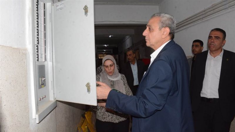 محافظ الغربية خلال