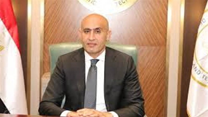 محمد عبد اللطيف وزير