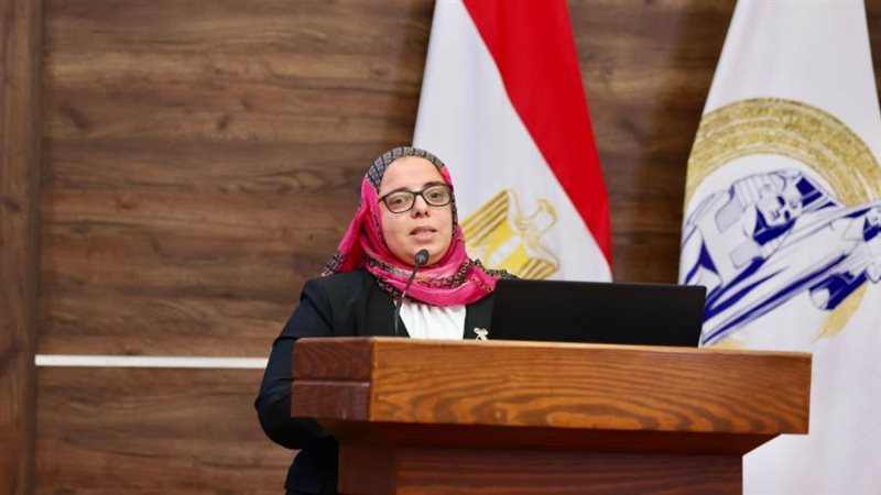 جانب من الندوة