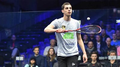 علي فرج وهانيا الحمامي يتأهلان للدور نصف النهائي لبطولة قطر للإسكواش