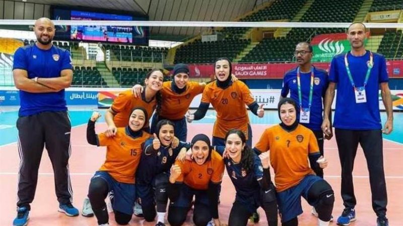 دعاء الغباشي تقود