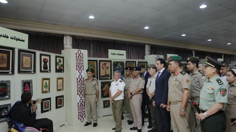 معرضا فنيا لإبداعات