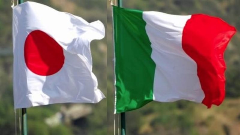 اليابان وإيطاليا