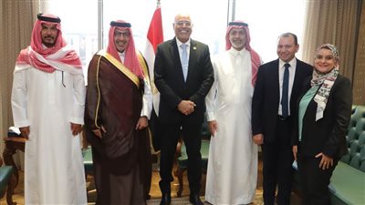 وزير العمل يستقبل السفير السعودي بالقاهرة والوفد المُرافق له