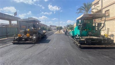 وزير الإسكان يتابع أعمال تطوير ورفع كفاءة الطرق والمحاور بعدة مدن جديدة