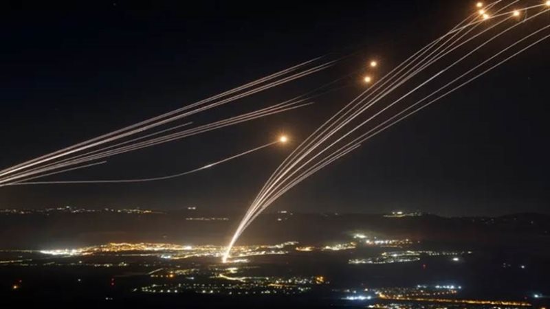 رشقات صاروخية - أرشيفية