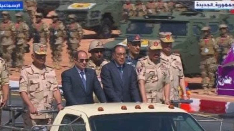 الرئيس السيسي أثناء