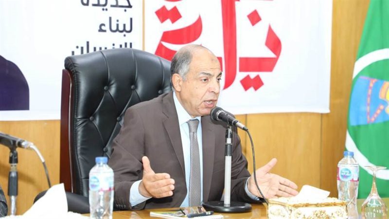 محافظ المنيا